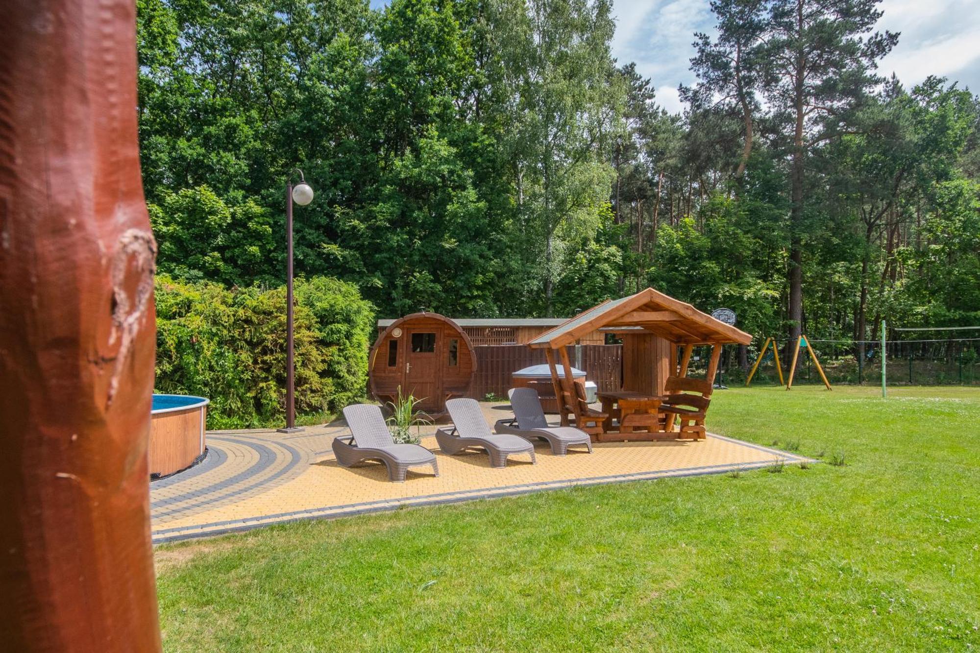 Apartamenty Gajówka- sauna jacuzzi, rowery, plac zabaw Stegna  Exterior foto